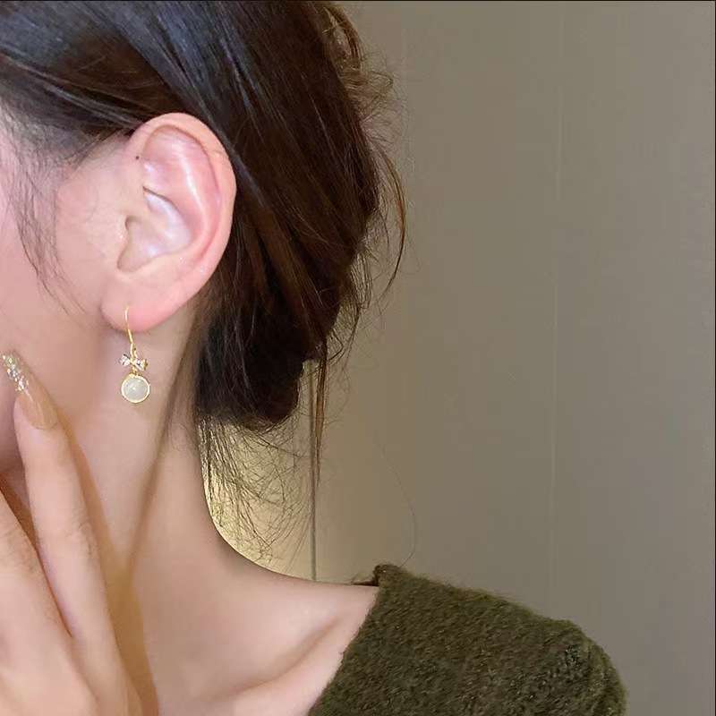 Cute Bow Women's Versatile Earrings