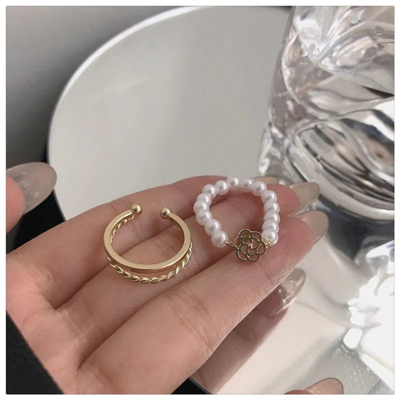 Influencer-style Minimalist Adjustable Geometric Ring