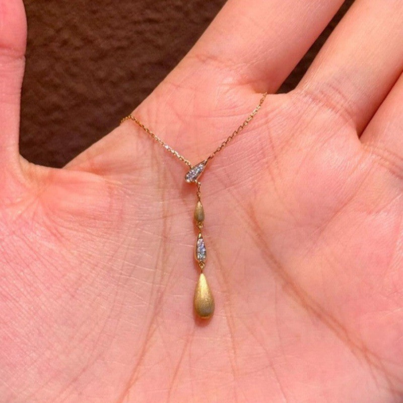 Minimalist Silver Waterdrop Pendant Necklace For Women