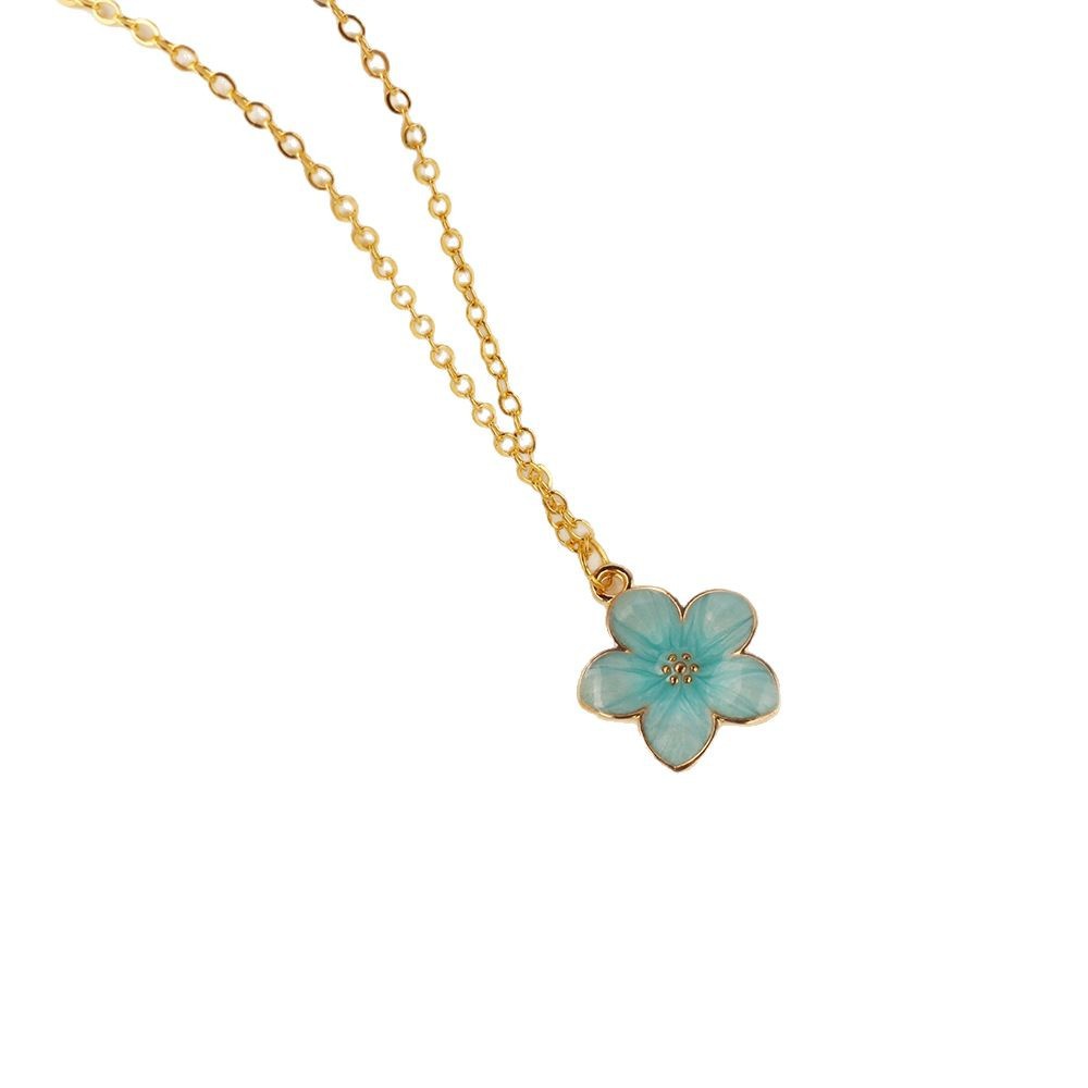 Stylish Oil-drip Flower Necklace For Women Delicate Pendant