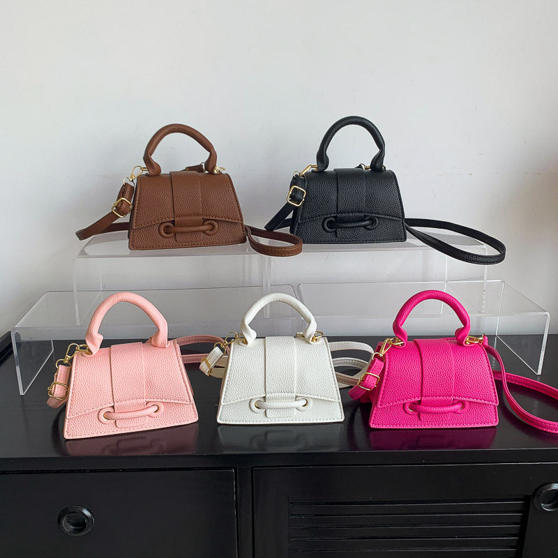 Chain Messenger Bag Mini Western Style Shoulder Handbag