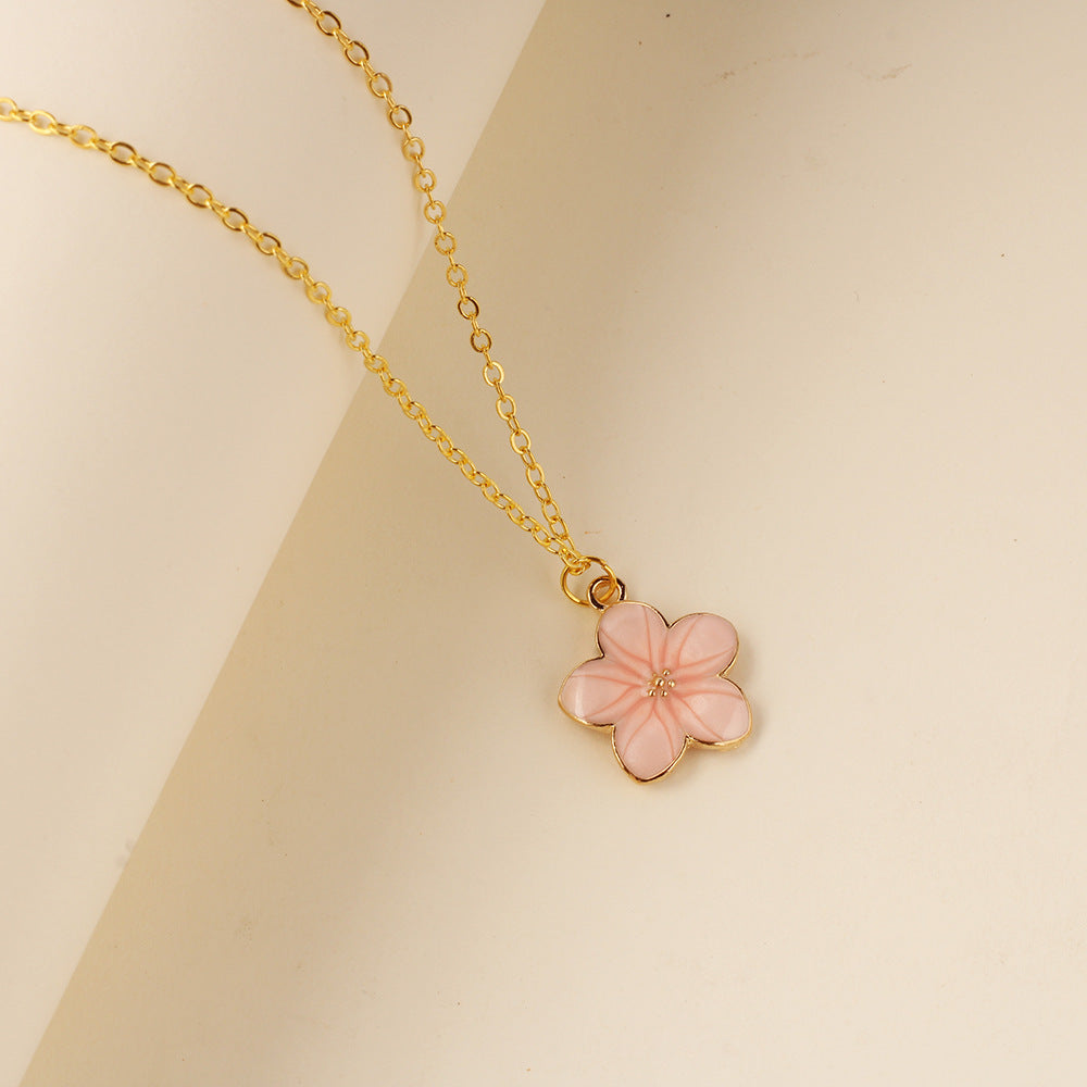Stylish Oil-drip Flower Necklace For Women Delicate Pendant