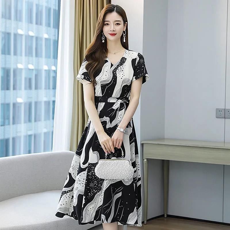 Fashion Mid-length Loose Plus Size Women's Skirt
