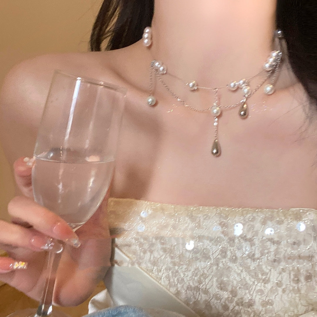 Waterdrop Pearl Tassel Necklace With A Niche Designer-Look