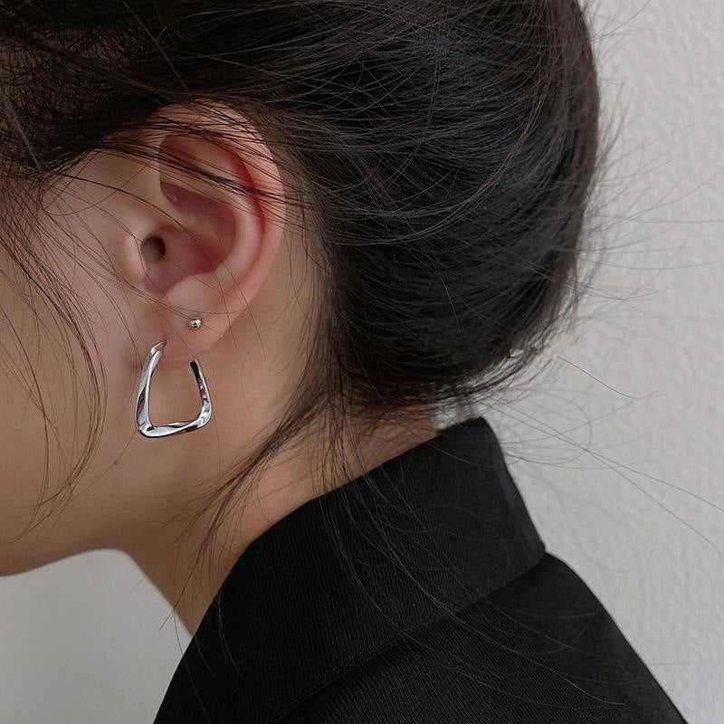 Versatile Triangular Geometric Metal Earrings For Women