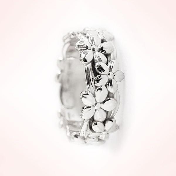 Hot-selling Rose Gold-plated Flower Ring